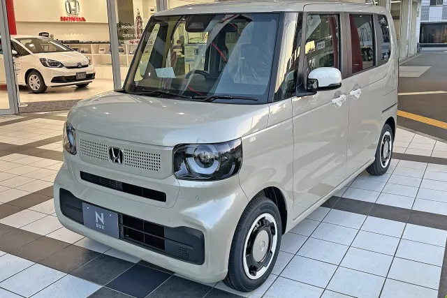ホンダ N-BOX（N-BOX（標準モデル））