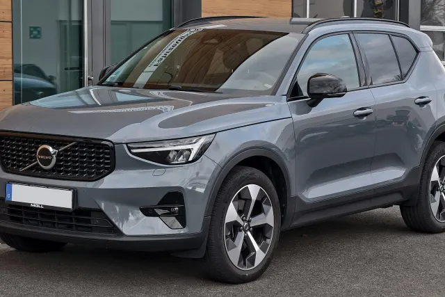 ボルボ XC40（XC40 B3 Plus（写真は海外仕様））